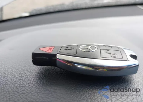 2015 Mercedes-Benz E 400 z USA, uszkodzony, nr VIN WDDKK6FF9FF305686